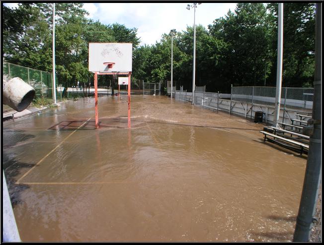 Venice Island Rec Center--Basketball Court